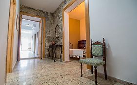 Casa De Los Dragos